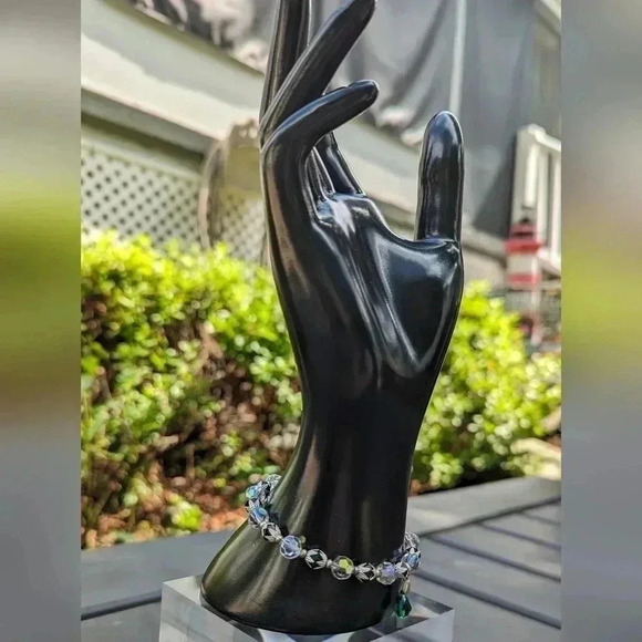 Handmade May Birthstone Stretch Fashion Women's Bracelet (New) - Picture 3 of 9